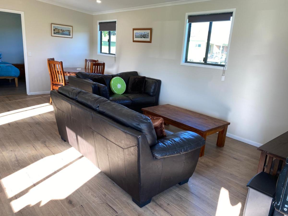 Pinbarren Green Lodges Noosa Exterior photo
